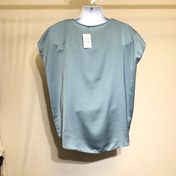 Nordstrom Frenchi “Blue Smoke” Sleeveless Blouse - Picture 2 of 5